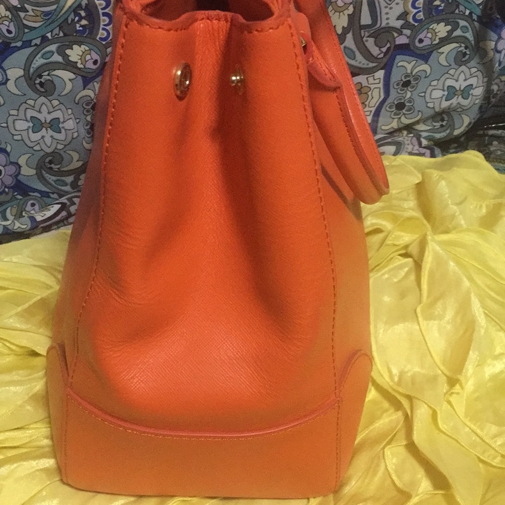 🎈SOLD🎈Tory Burch Bag - Picture 3 of 7